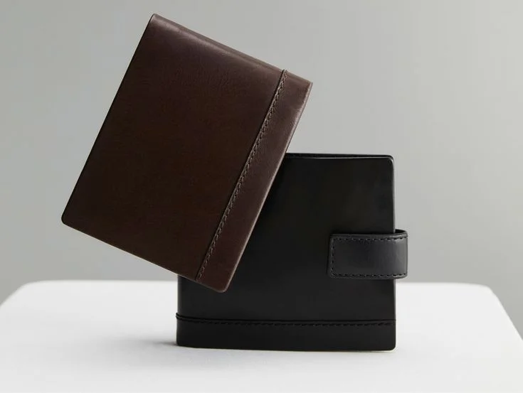 Custom Leather Wallet Ladies & Men | Gloss Leather